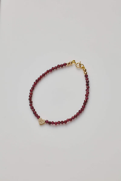 Small red garnet beads with gold heart bracelet 