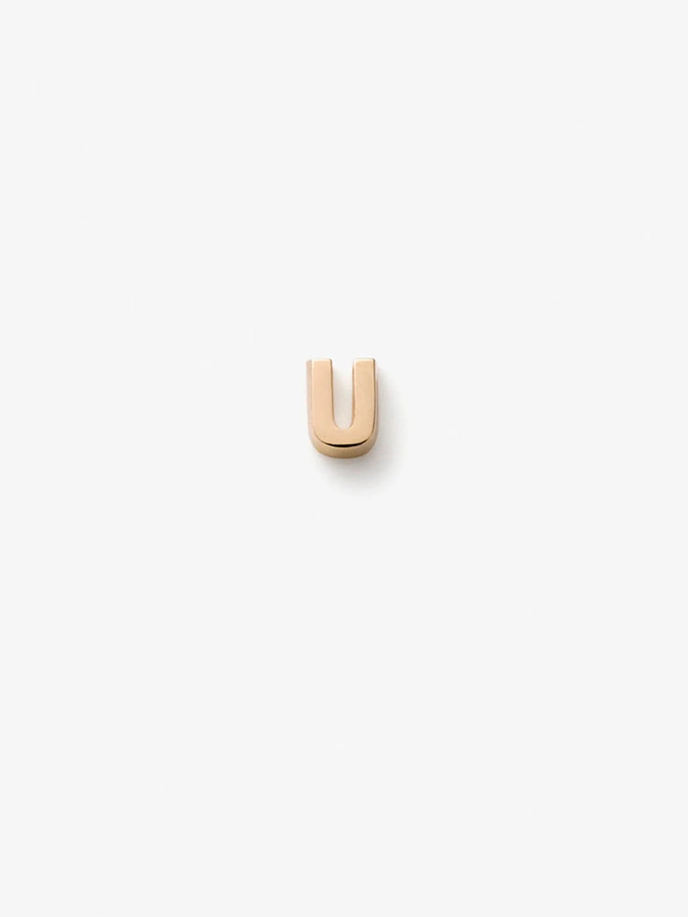 Letter U in 18k Gold versefinejewellery.com