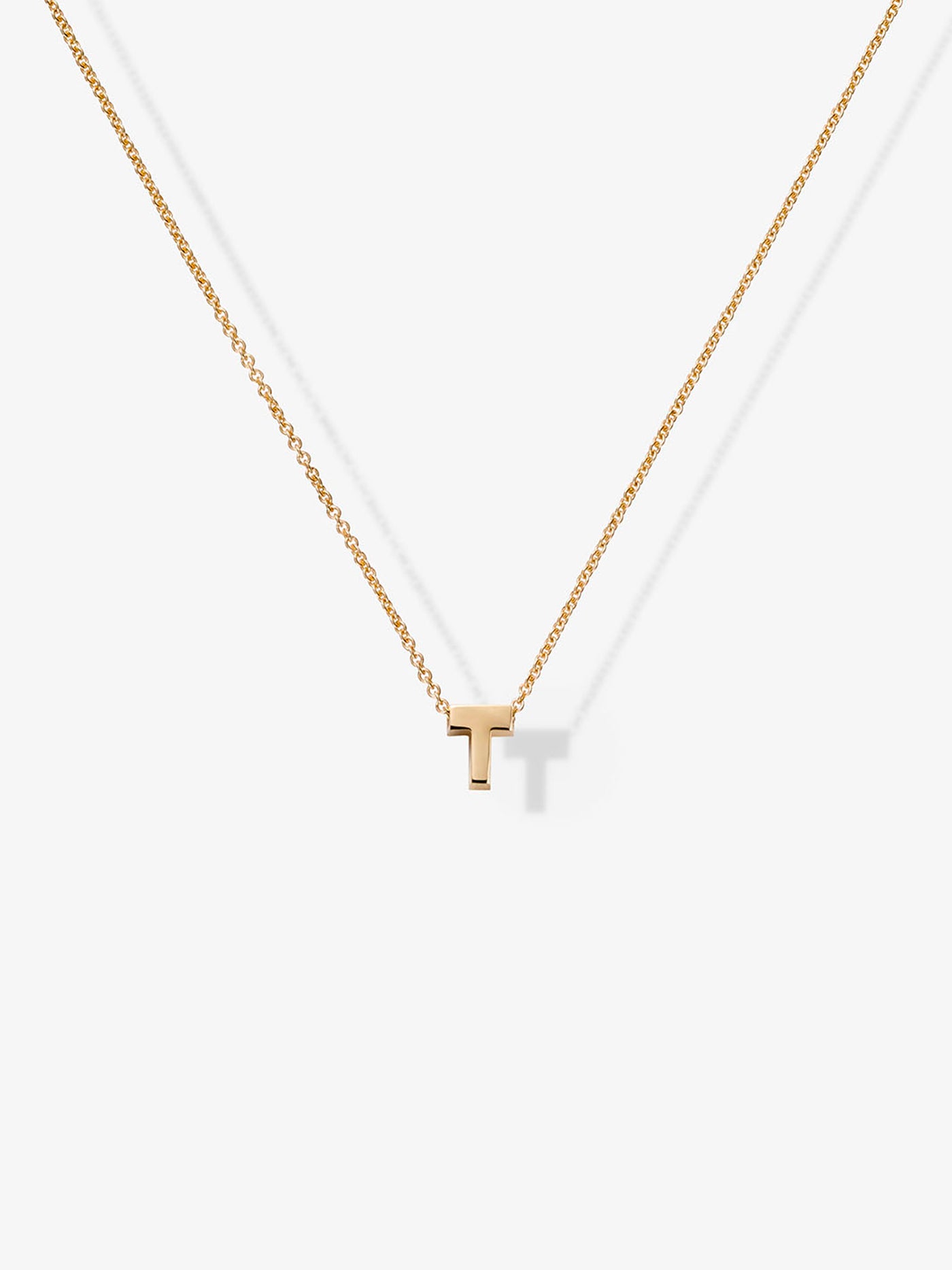 Letter T Necklace in 18k Gold